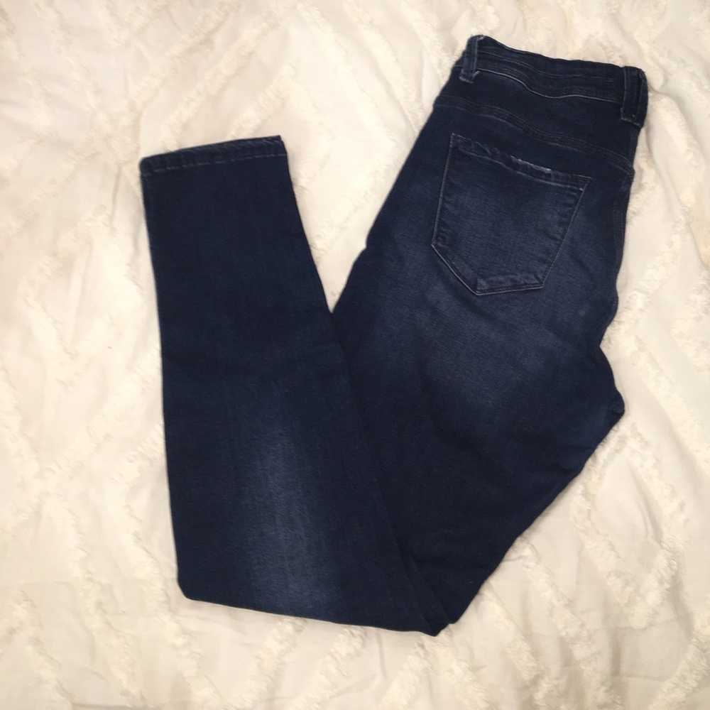 KanCan distressed skinny jeans